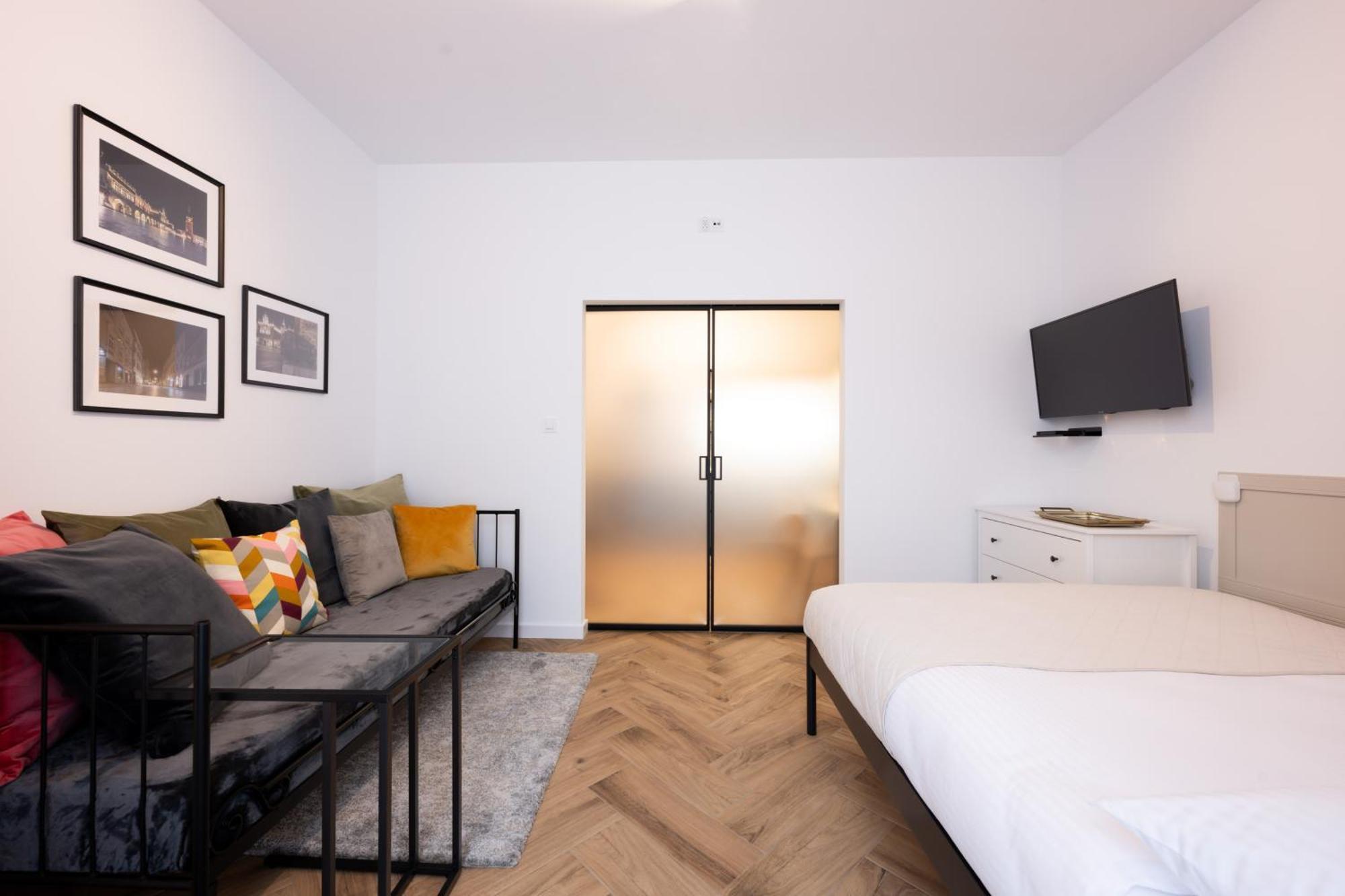 Native Apartments Pulaskiego 6 Красков Екстериор снимка